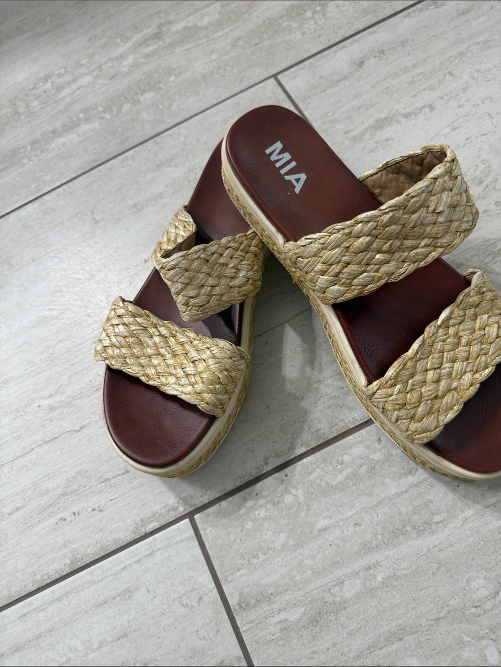MIA Braided Natural Double-Strap Slide Sandals in Brown and Natural..size 9